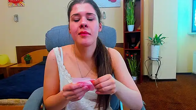 Joannia online show from 11/06/25, 08:15