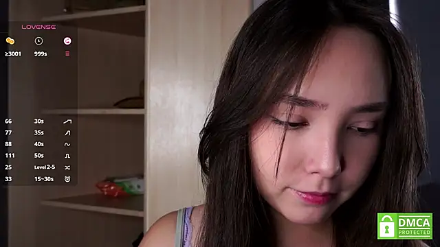 Snapshot of RenaeConnerley chatting on 10/04/25, 05:27 RenaeConnerley online show from 10/04/25, 05:27