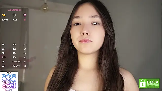 Snapshot of RenaeConnerley chatting on 10/18/25, 03:42 RenaeConnerley online show from 10/18/25, 03:42