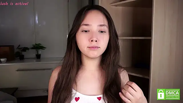 Snapshot of RenaeConnerley chatting on 10/25/25, 03:58 RenaeConnerley online show from 10/25/25, 03:58