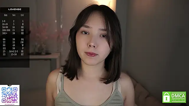 Snapshot of RenaeConnerley chatting on 10/28/25, 04:49 RenaeConnerley online show from 10/28/25, 04:49