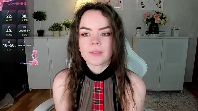 Gentle Ariel online show from 10/31/25, 01:39