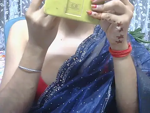 Snapshot of alaviya-19 chatting on 10/06/25, 04:43 alaviya-19 online show from 10/06/25, 04:43