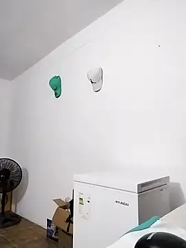 Snapshot of Alex_man23 chatting on 09/27/25, 03:11 Alex man23 online show from 09/27/25, 03:11