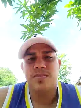 Snapshot of Alex_man23 chatting on 10/28/25, 06:54 Alex man23 online show from 10/28/25, 06:54