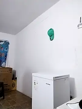 Snapshot of Alex_man23 chatting on 11/02/25, 08:28 Alex man23 online show from 11/02/25, 08:28