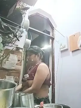 aliya-jaan71 online show from 06/09/26, 01:23