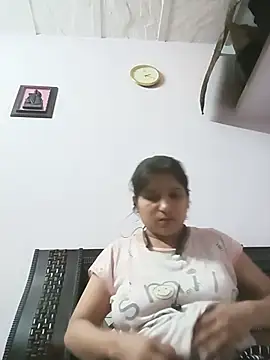 aliya-jaan71 online show from 07/10/26, 08:44