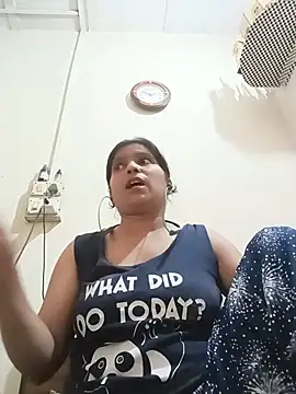 aliya-jaan71 online show from 07/16/26, 08:20