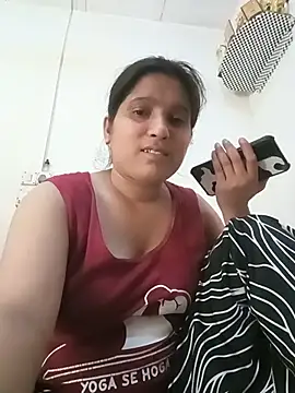 aliya-jaan71 online show from 07/18/26, 09:13