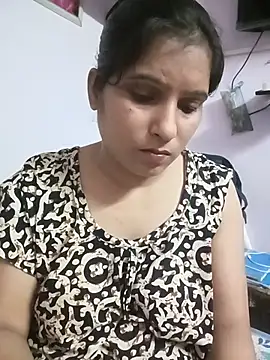 aliya-jaan71 online show from 07/27/26, 03:19
