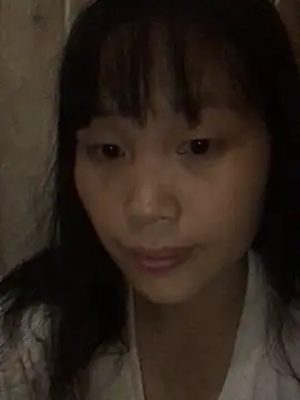Snapshot of huong-18 chatting on 10/01/25, 03:40 huong-18 online show from 10/01/25, 03:40