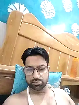 mohsin99272 online show from 09/15/25, 05:18