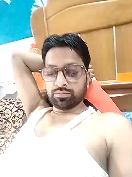 mohsin99272 online show from 09/19/25, 10:16