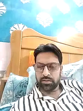 mohsin99272 online show from 10/29/25, 10:39