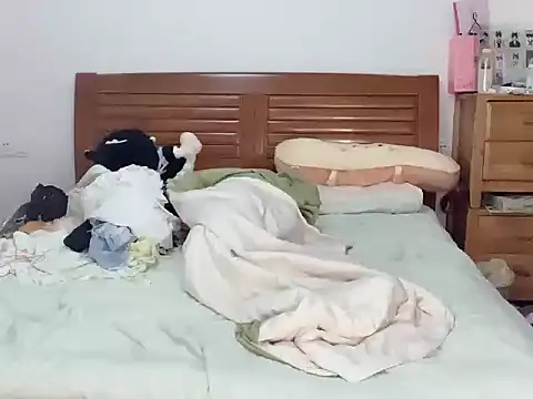 Akong11 online show from 09/19/25, 09:22