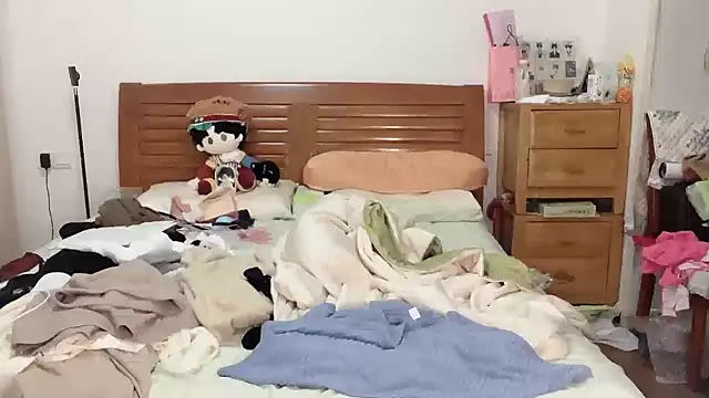 Akong11 online show from 09/25/25, 07:17