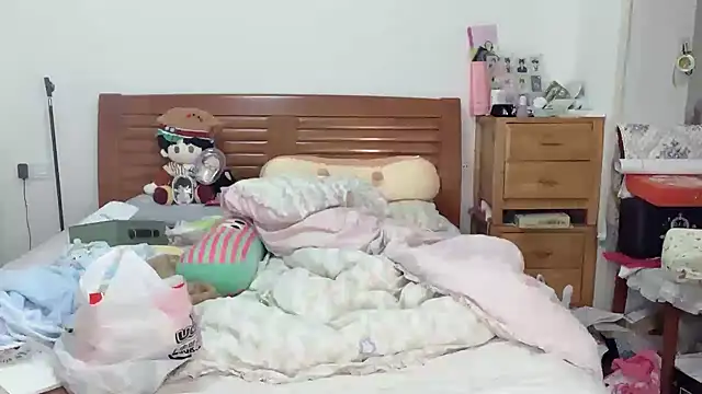 Akong11 online show from 10/16/25, 02:51