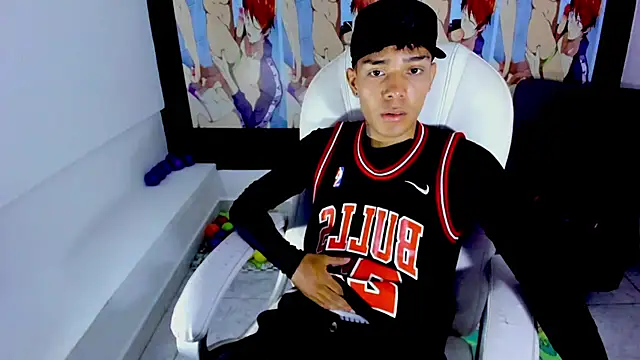 Hunteer Boy online show from 09/25/25, 07:39