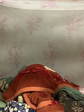  losrt cherry  online show from 10/04/25, 08:34