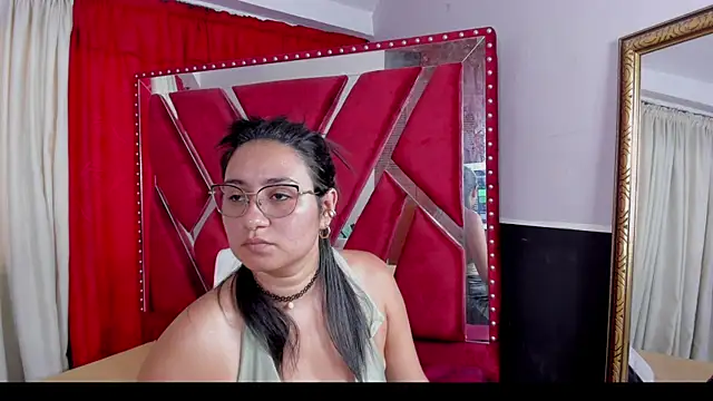 Snapshot of Luna021_1 chatting on 09/27/25, 07:30 Luna021 1 online show from 09/27/25, 07:30