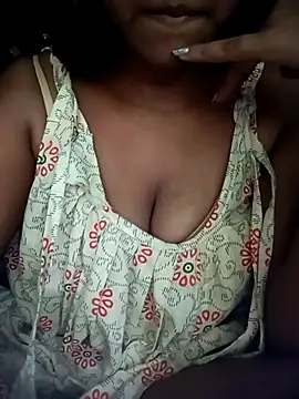 LoveQueen199 online show from 09/15/25, 10:59