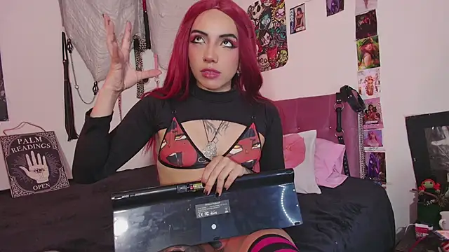 agathaaiko6 online show from 12/04/25, 02:10