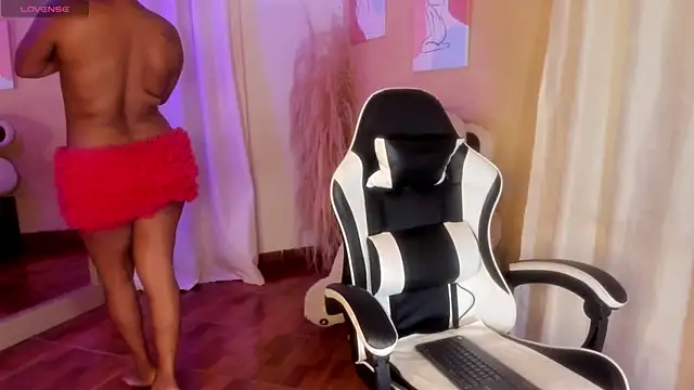 ebonyebony24 online show from 06/12/26, 02:10
