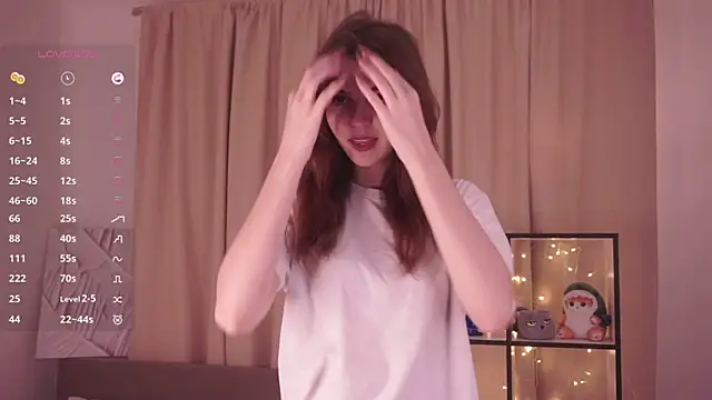 Snapshot of Sofia_Tetsu chatting on 09/21/25, 10:11 Sofia Tetsu online show from 09/21/25, 10:11