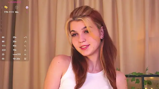 Snapshot of Sofia_Tetsu chatting on 10/11/25, 11:47 Sofia Tetsu online show from 10/11/25, 11:47