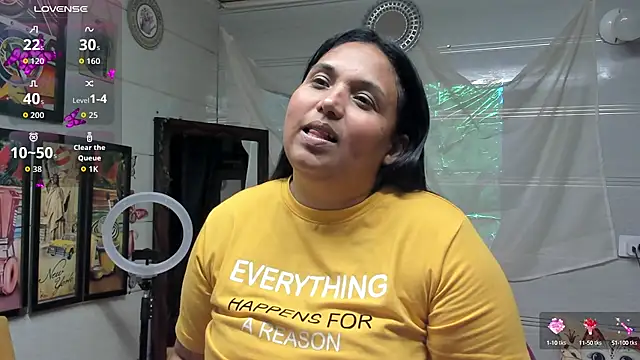 Girl luna  online show from 09/27/25, 06:35