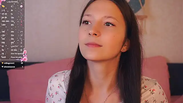 GabrielleLynchard online show from 10/30/25, 06:52