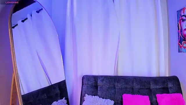 Scarlett Durand online show from 10/16/25, 11:55