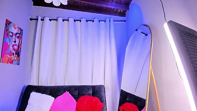 Scarlett Durand online show from 10/28/25, 11:58