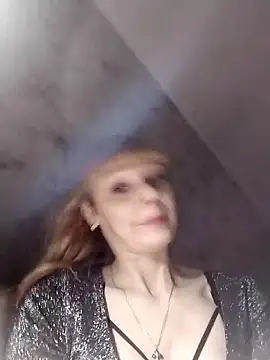 AliceSwan1122 online show from 10/19/25, 10:32