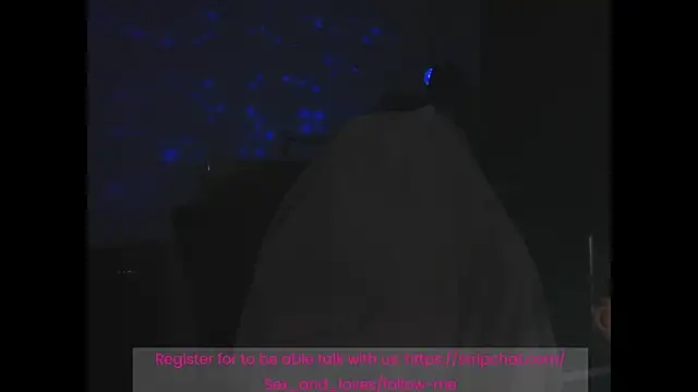 Snapshot of Sex_and_loves chatting on 11/07/25, 04:01 Sex and loves online show from 11/07/25, 04:01