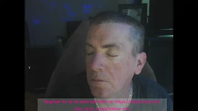 Snapshot of Sex_and_loves chatting on 11/11/25, 07:47 Sex and loves online show from 11/11/25, 07:47