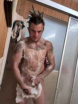 Clownboi17 online show from 09/29/25, 08:57