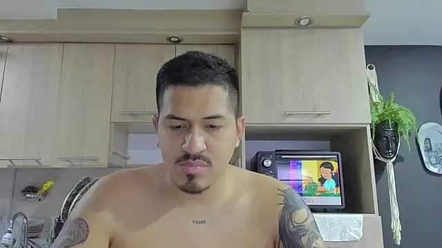 Arnolwilliams online show from 09/17/25, 11:17