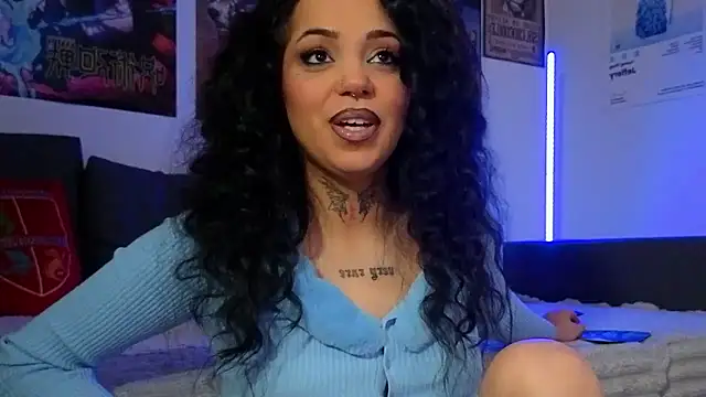 KiraQuinn1 online show from 01/07/26, 05:37