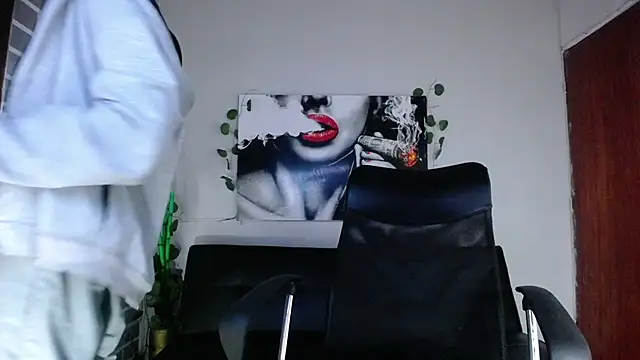 Jack alvarez19 online show from 10/27/25, 11:09