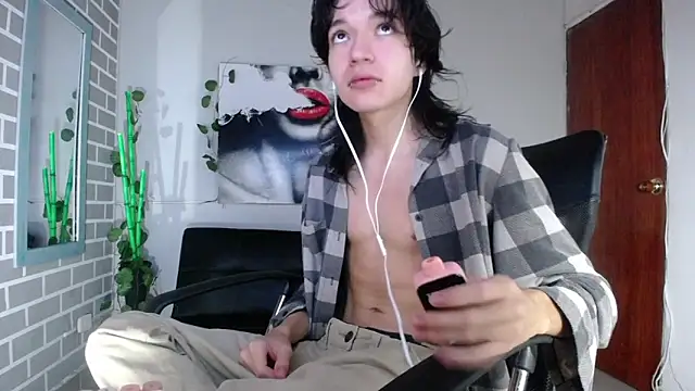 Jack alvarez19 online show from 10/29/25, 05:42