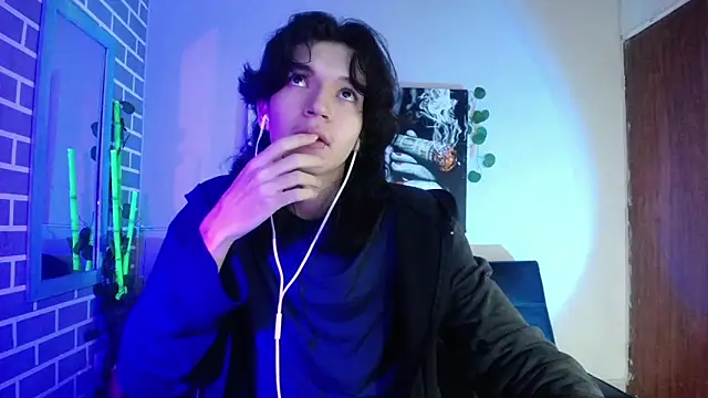 Jack alvarez19 online show from 12/02/25, 05:35