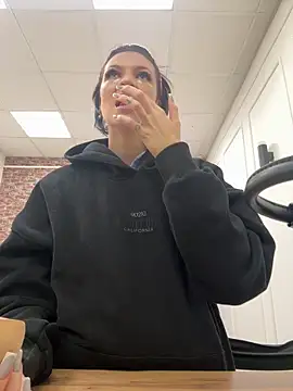 EmmaStarkk online show from 09/27/25, 04:17