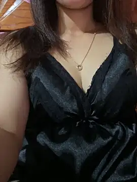 Snapshot of Moon_pusy chatting on 10/09/25, 01:09 Moon pusy online show from 10/09/25, 01:09