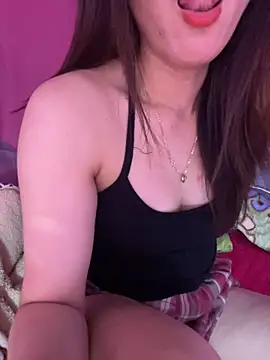 Snapshot of Moon_pusy chatting on 11/09/25, 03:32 Moon pusy online show from 11/09/25, 03:32