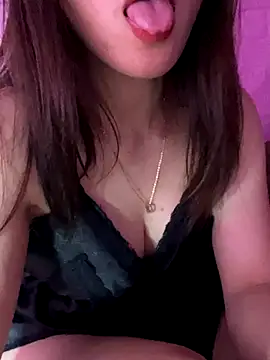 Snapshot of Moon_pusy chatting on 11/16/25, 06:57 Moon pusy online show from 11/16/25, 06:57