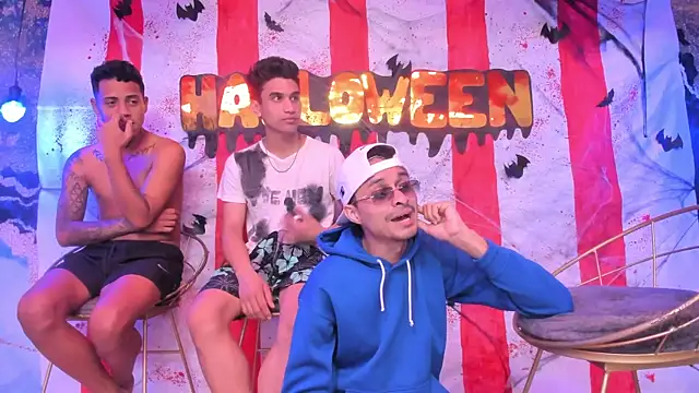 Juicy Creww online show from 10/17/25, 11:13