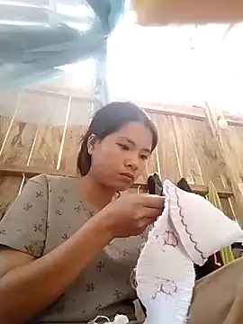 huexixi online show from 09/23/25, 04:15