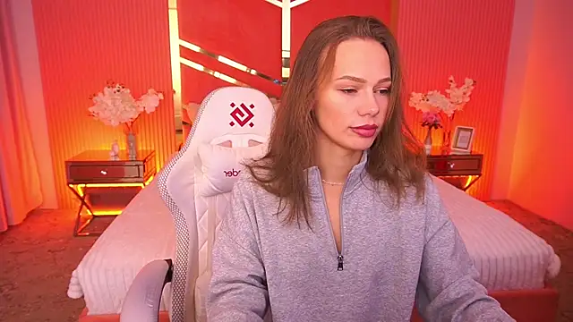 ShyySiren online show from 11/15/25, 08:22